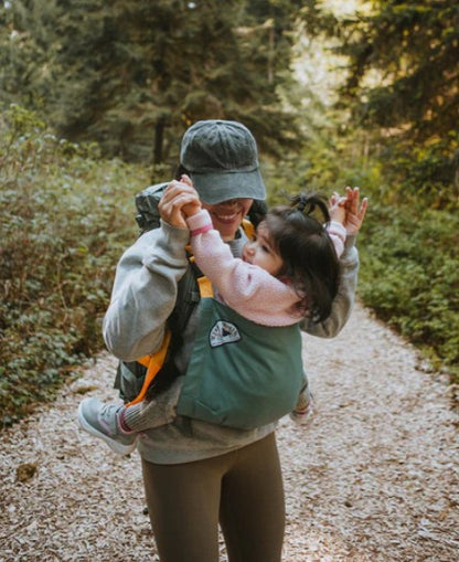 Trail Magik hiking kid carrier