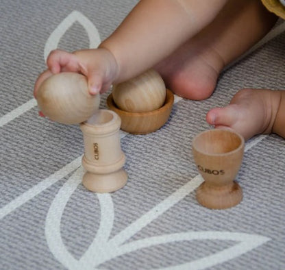 Balle et bol, cheville et pot, œuf et tasse